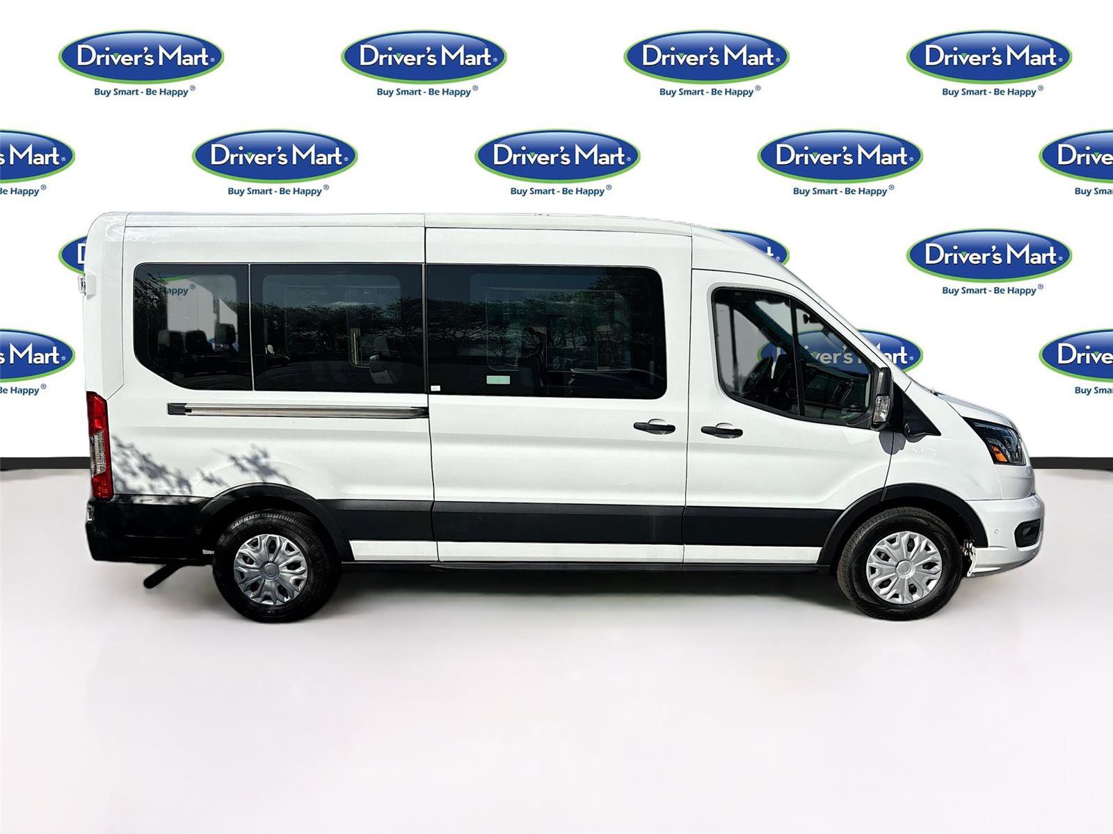 Used 2023 Ford Transit 350 XLT RWD image 8