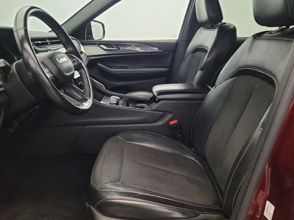 Used 2022 Jeep Grand Cherokee L Laredo AWD/4WD image 17