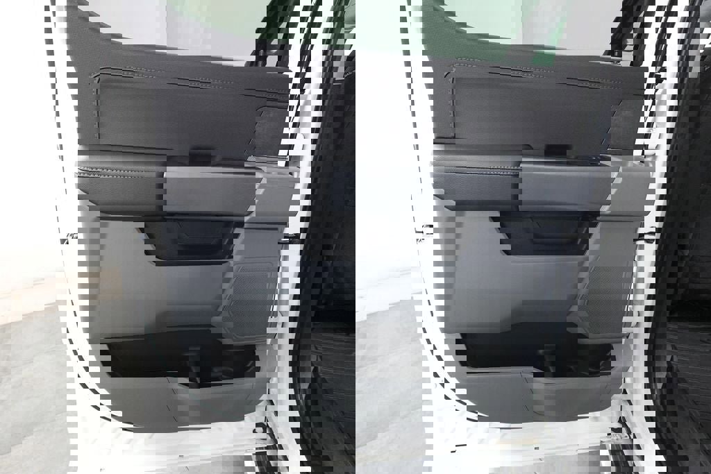 Used 2024 Ford F150 XLT w/ Equipment Group 302A MID image 14