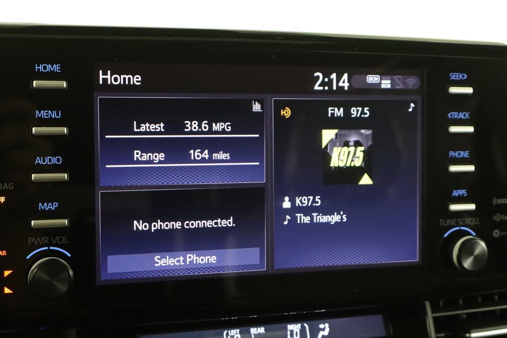 Used 2024 Toyota Sienna XLE image 36
