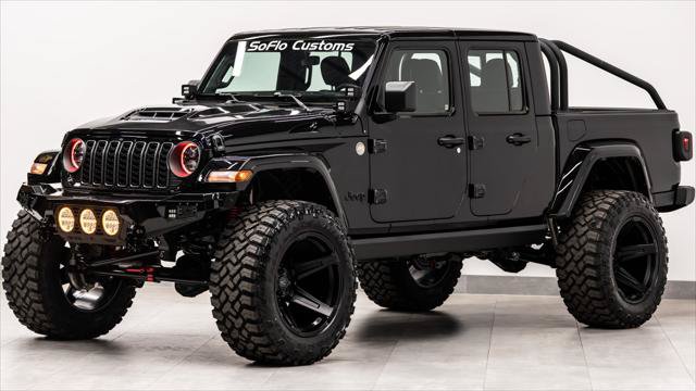 Used 2026 Jeep Gladiator Sport AWD/4WD image 12