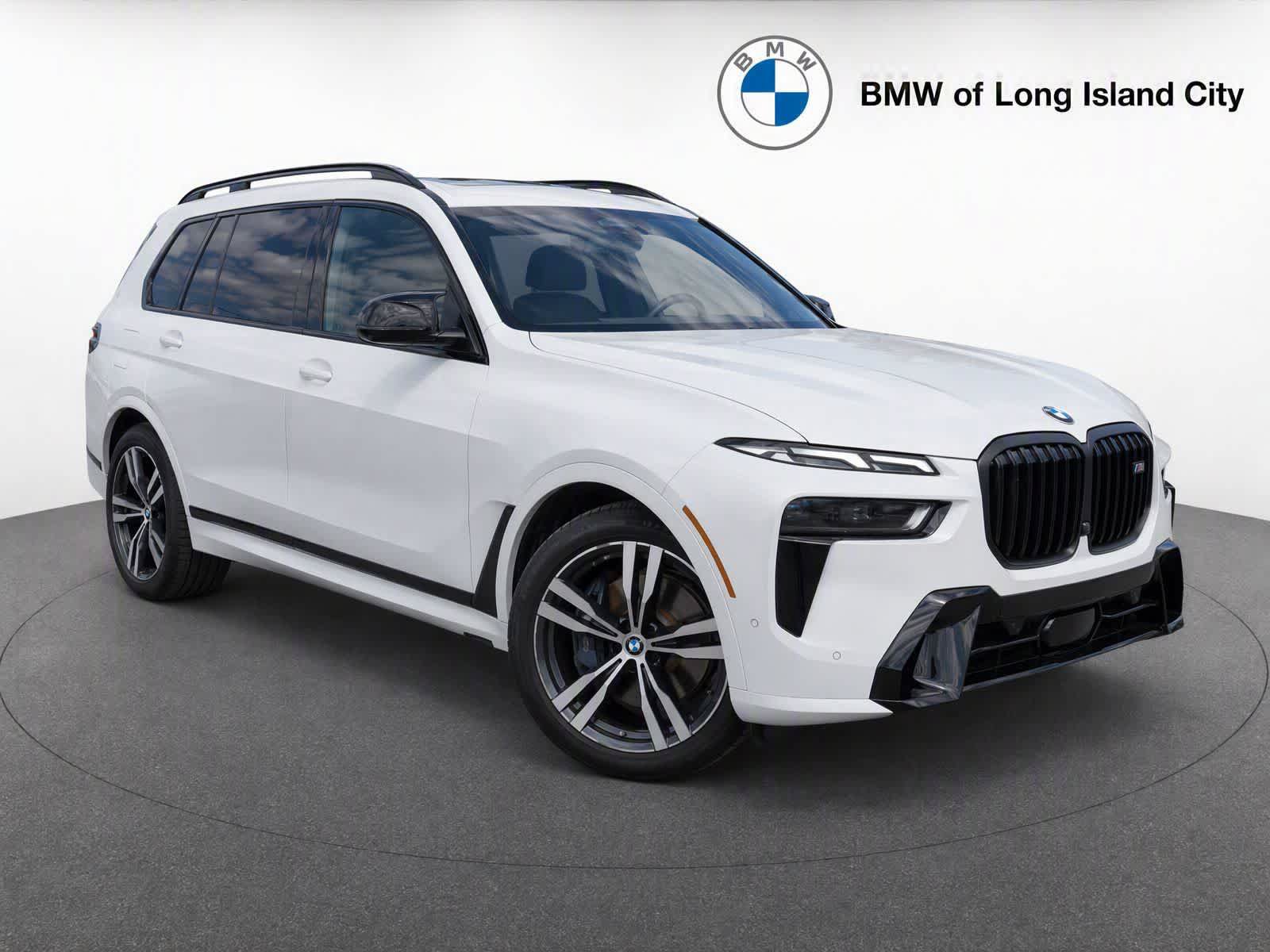 New 2026 BMW X7 M60i