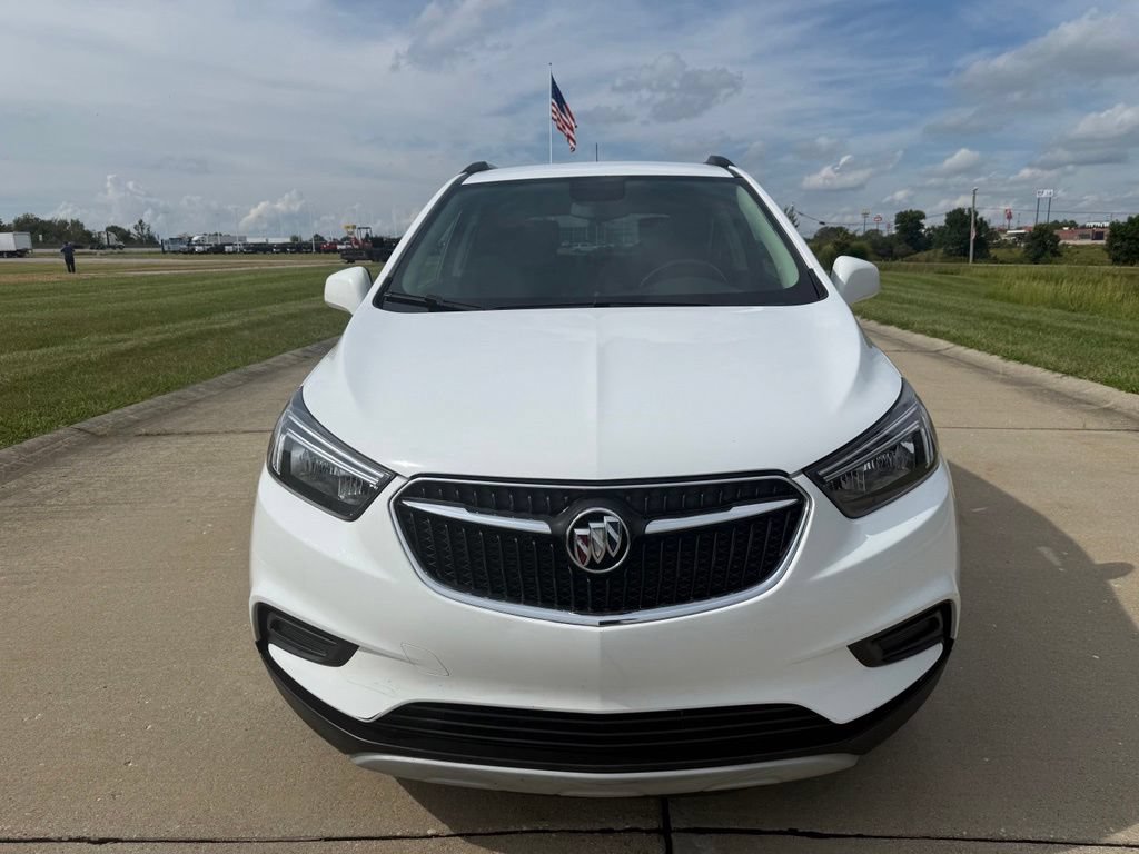 Used 2021 Buick Encore Preferred AWD/4WD image 11
