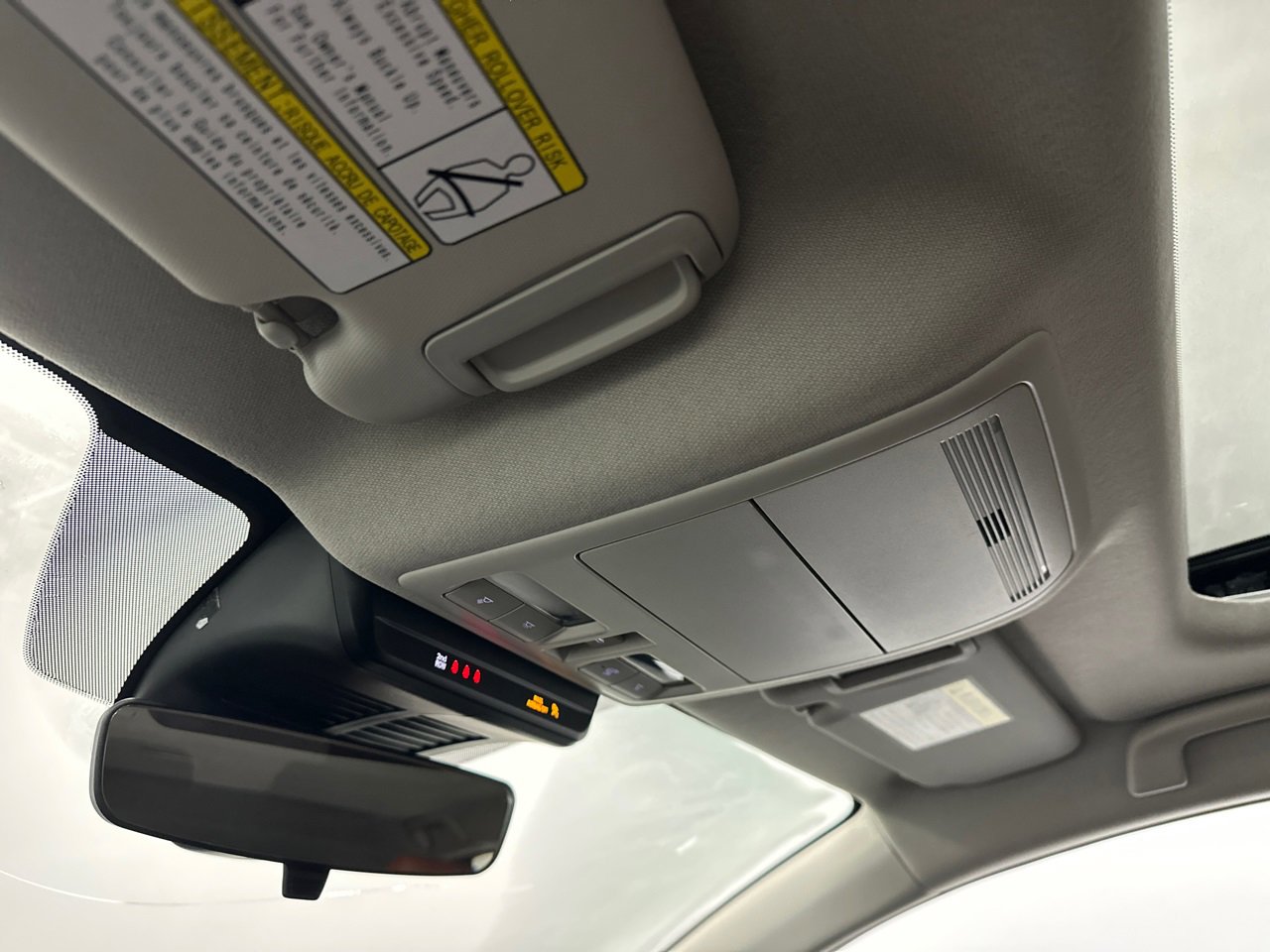 Used 2024 MAZDA CX-30 Carbon image 31