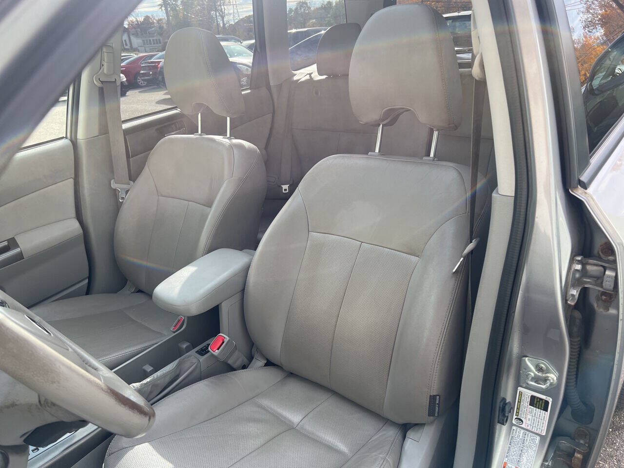 Used 2011 Subaru Forester 2.5X Limited AWD/4WD image 11