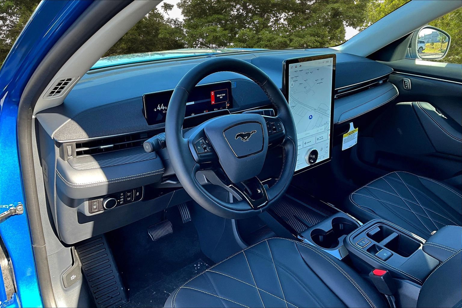 New 2025 Ford Mustang Mach-E Select w/ Interior Protection Package AWD/4WD image 6