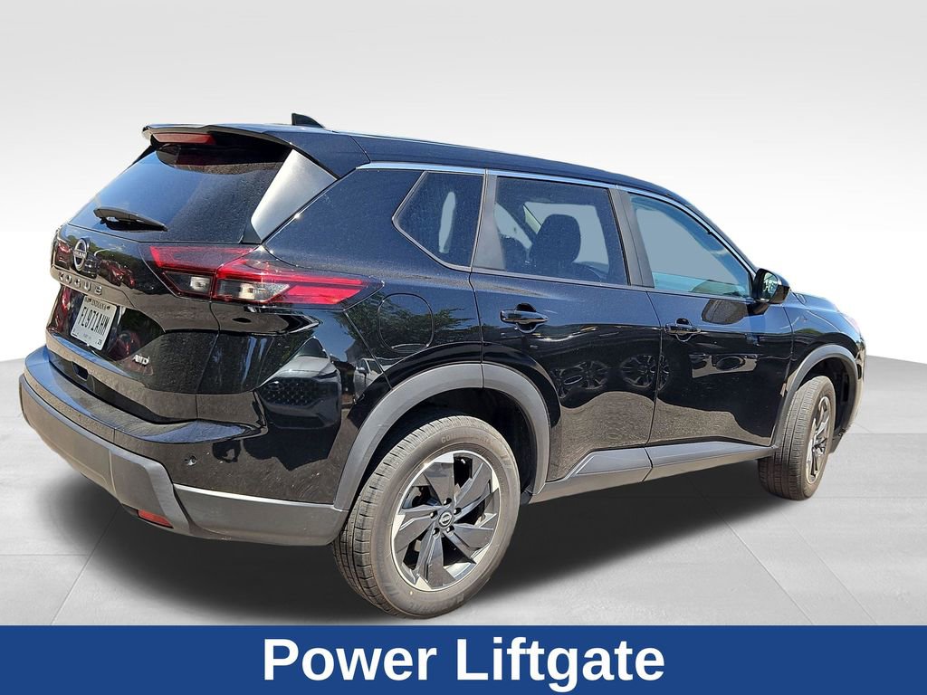 Used 2025 Nissan Rogue SV AWD/4WD image 6