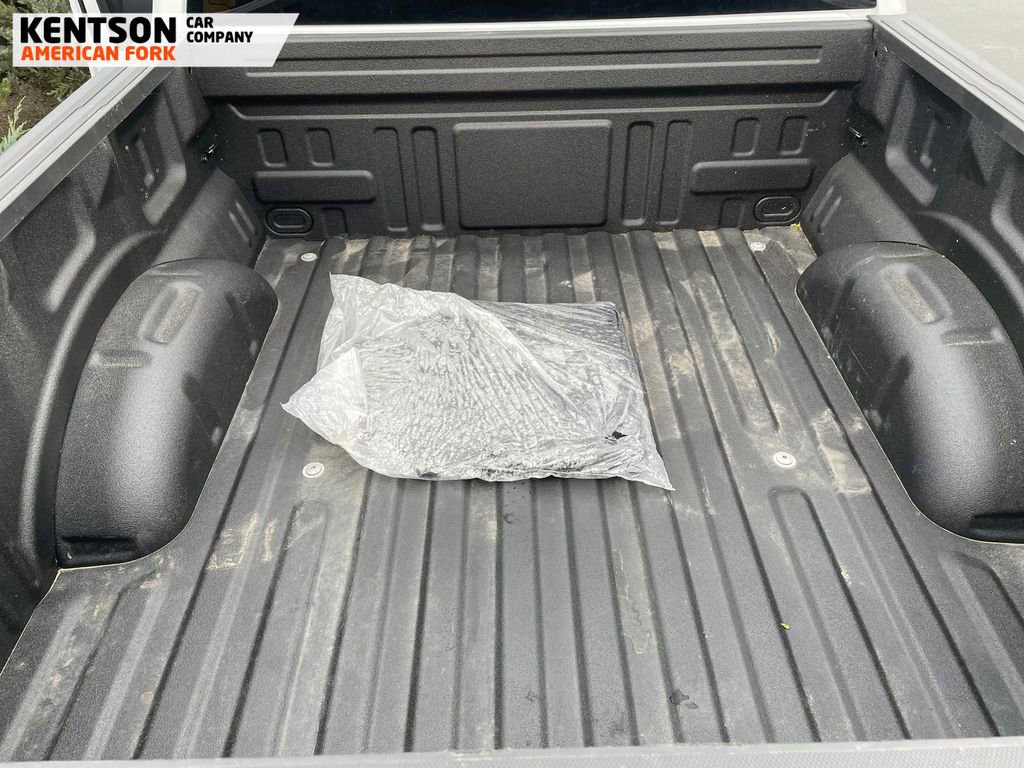 Used 2025 Ford F150 Lariat AWD/4WD image 41