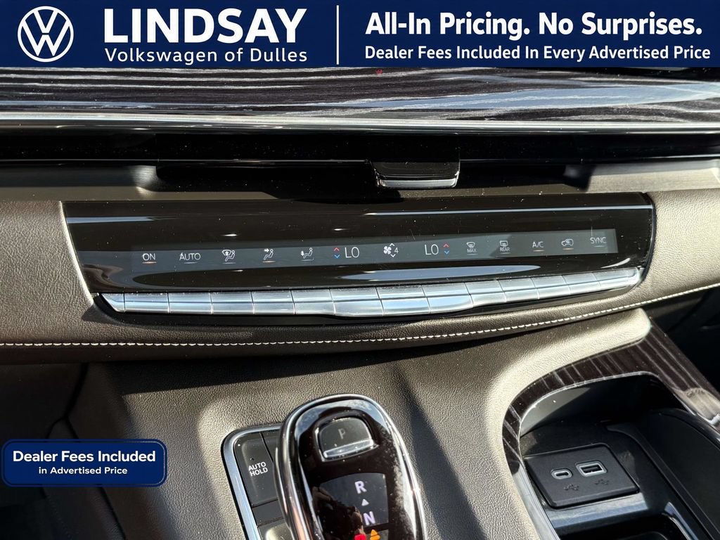 Used 2022 Cadillac Escalade ESV Sport w/ Touring Package AWD/4WD image 19