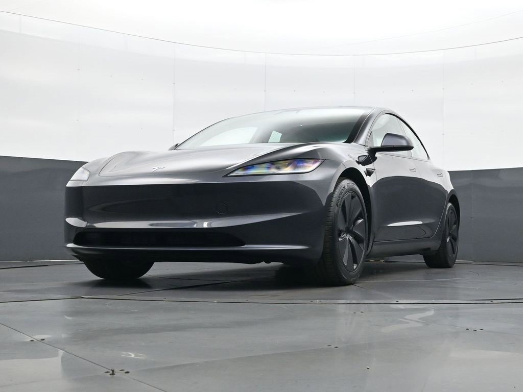 Used 2025 Tesla Model 3 Long Range image 24