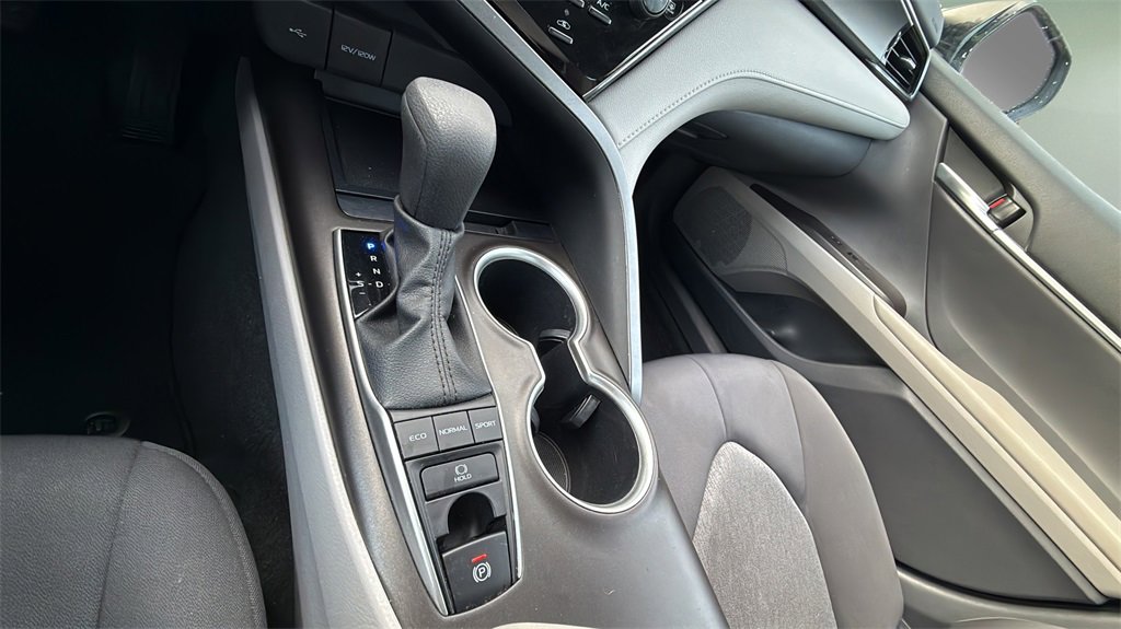 Used 2023 Toyota Camry LE image 23