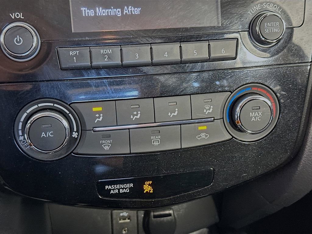 Used 2016 Nissan Rogue S FWD image 15