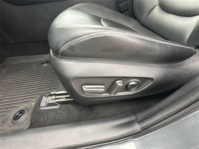 Used 2021 Toyota RAV4 XLE Premium image 14