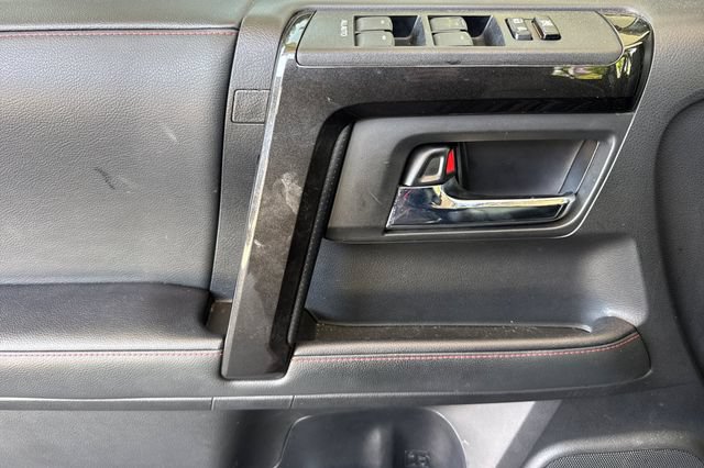 Used 2021 Toyota 4Runner Venture AWD/4WD image 11