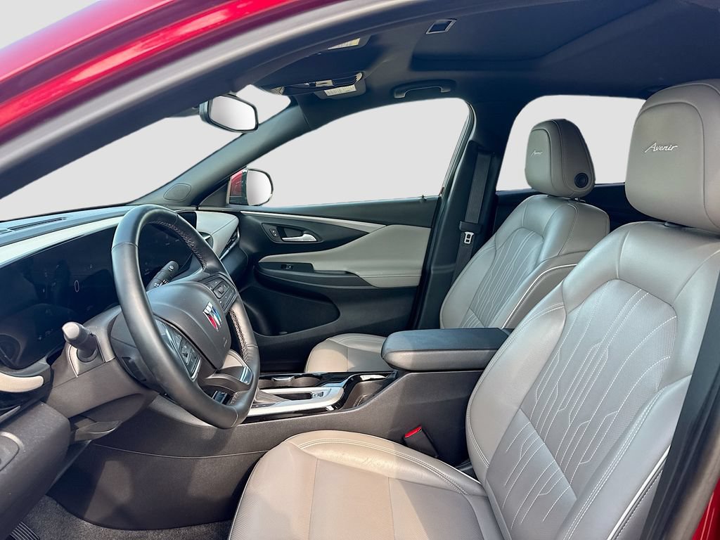 Used 2025 Buick Envista Sport Touring FWD image 10