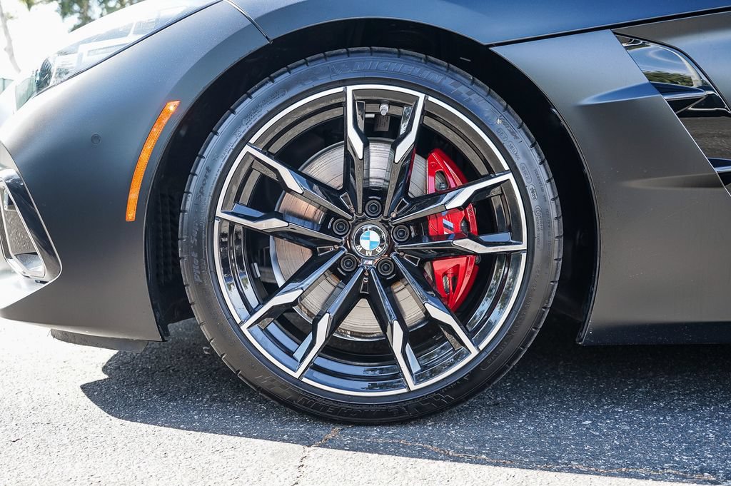 Used 2026 BMW Z4 M40i RWD image 9