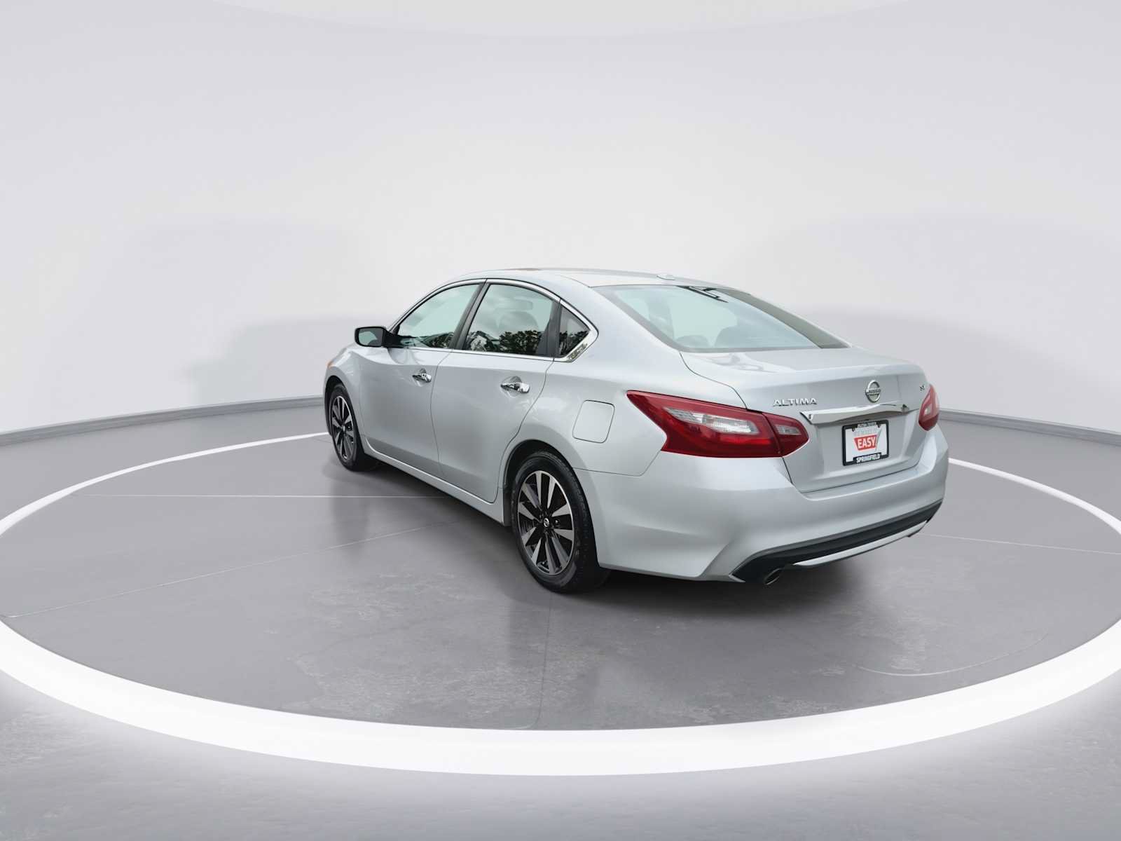 Used 2018 Nissan Altima 2.5 SV FWD image 6