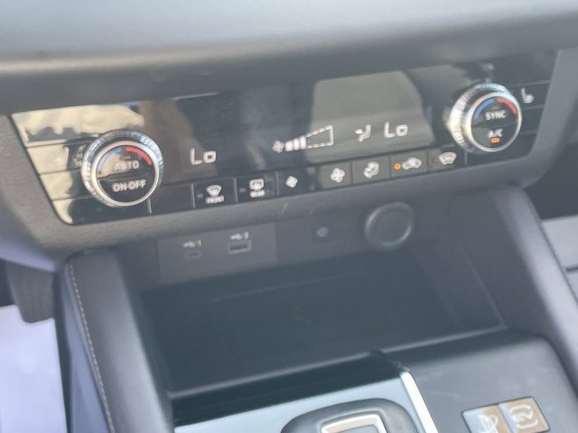 Used 2025 Mitsubishi Outlander SE AWD/4WD image 20