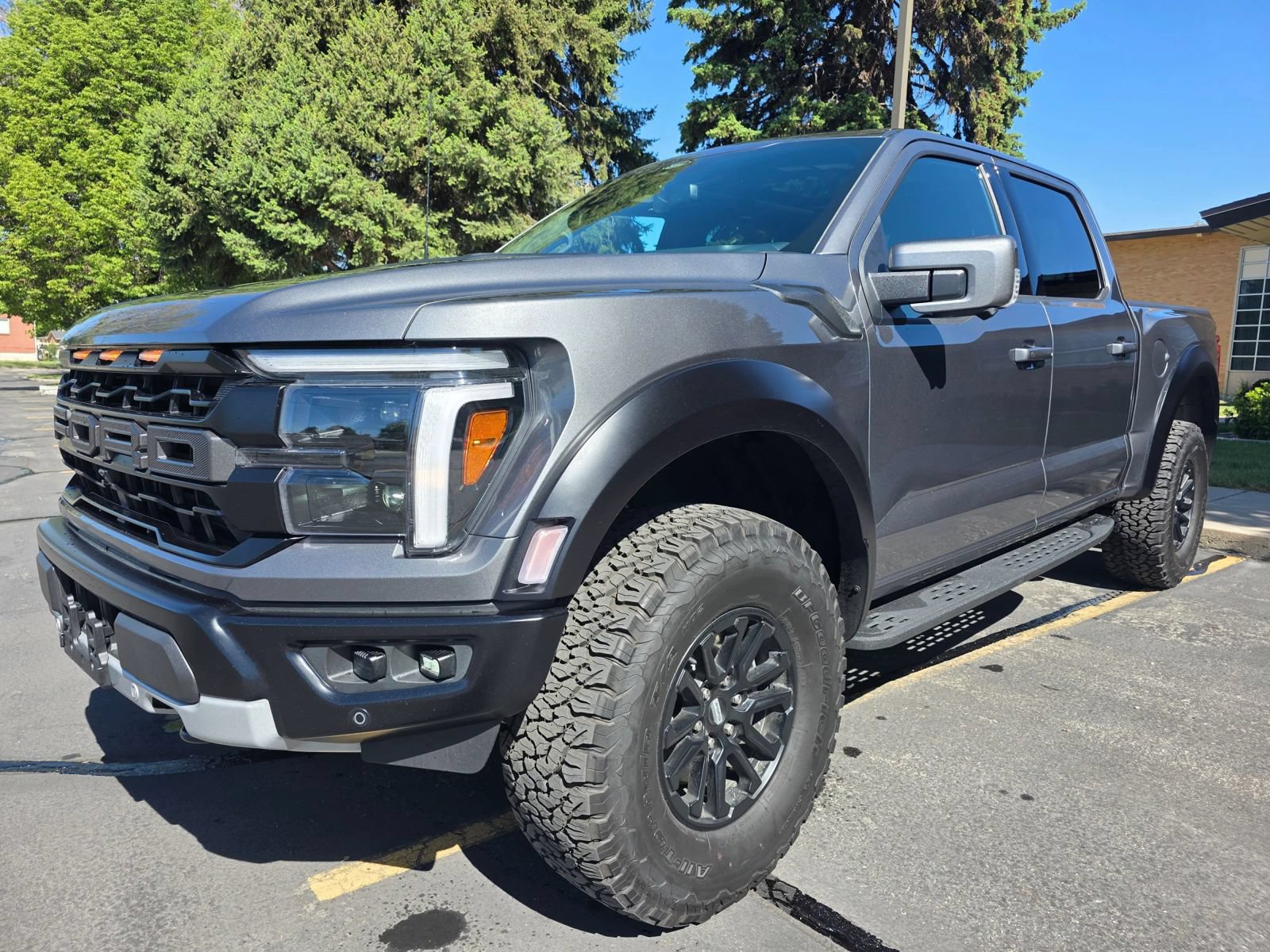 Used 2025 Ford F150 Raptor AWD/4WD image 11