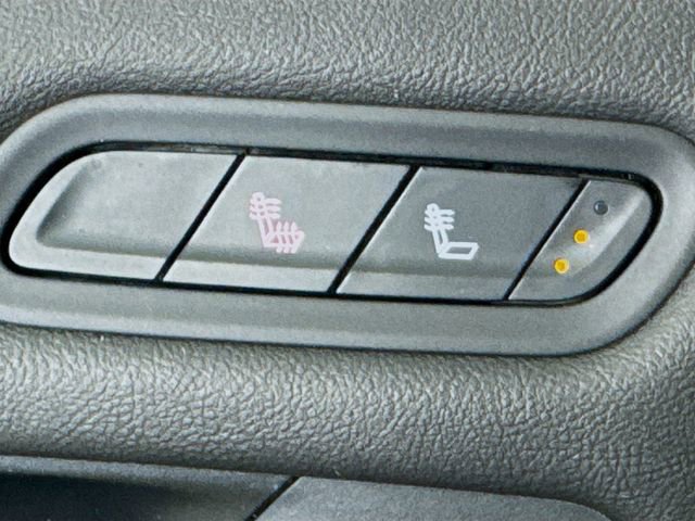 Used 2024 Cadillac Escalade ESV Luxury image 22