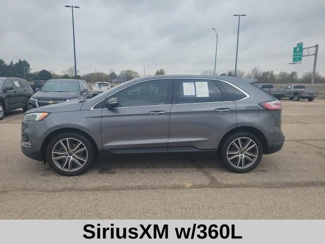 Used 2021 Ford Edge Titanium w/ Equipment Group 301A image 3