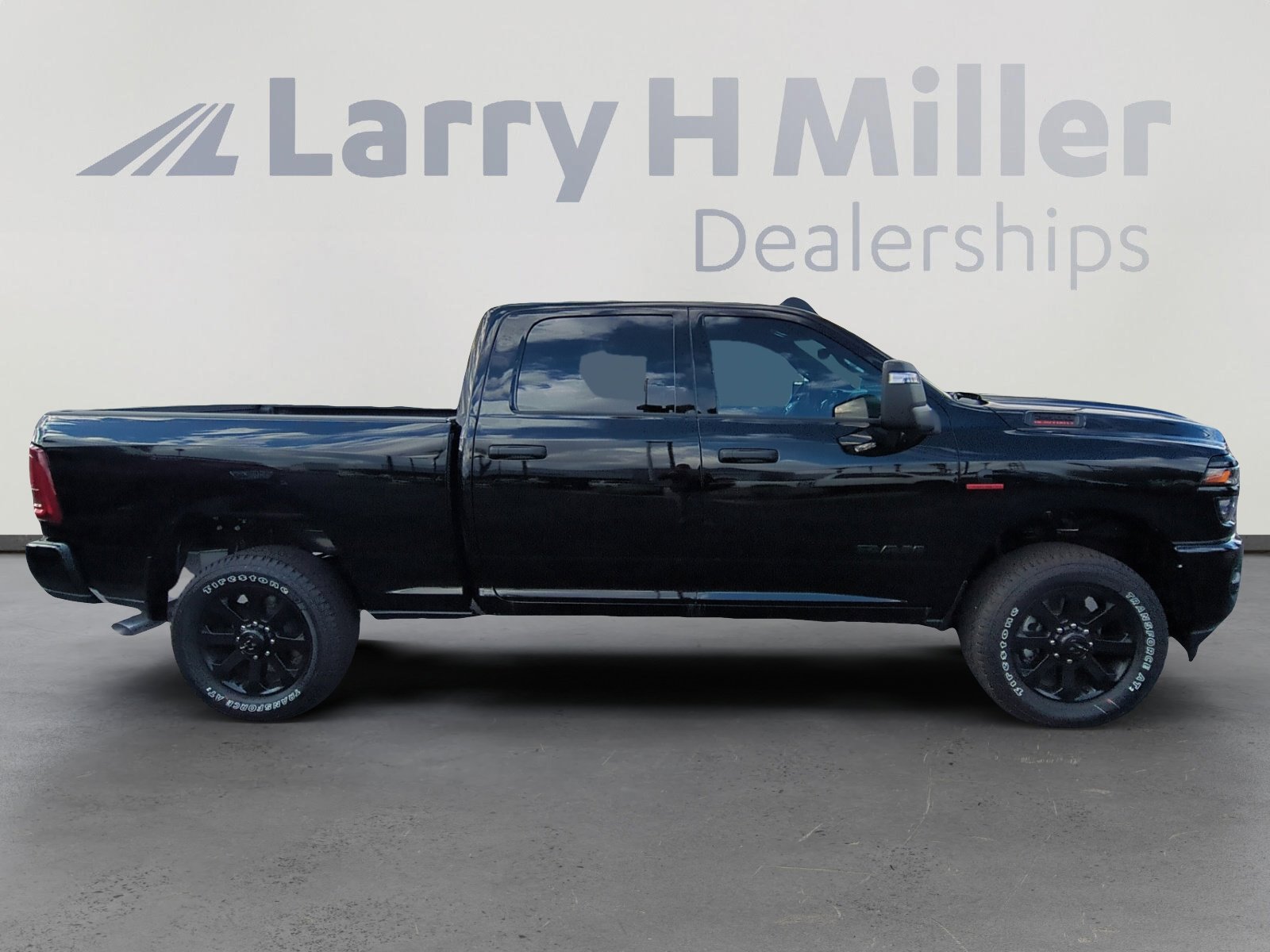 New 2026 RAM 2500 Big Horn image 6