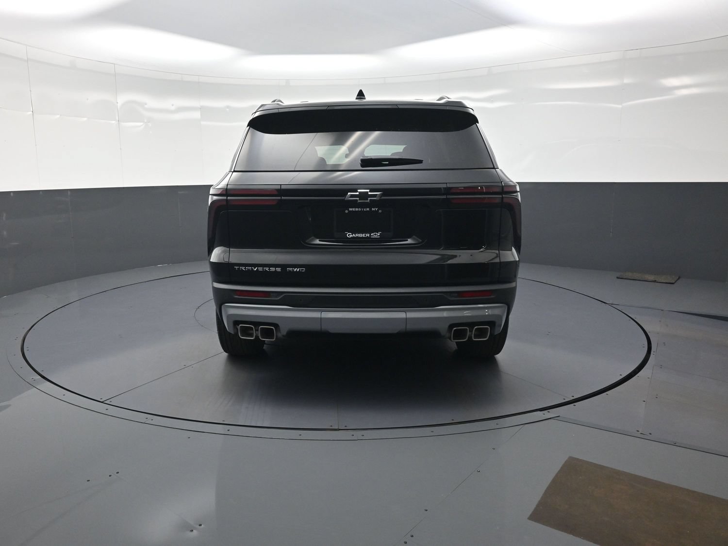 New 2026 Chevrolet Traverse LT w/ LPO, Floor Liner Package AWD/4WD image 4