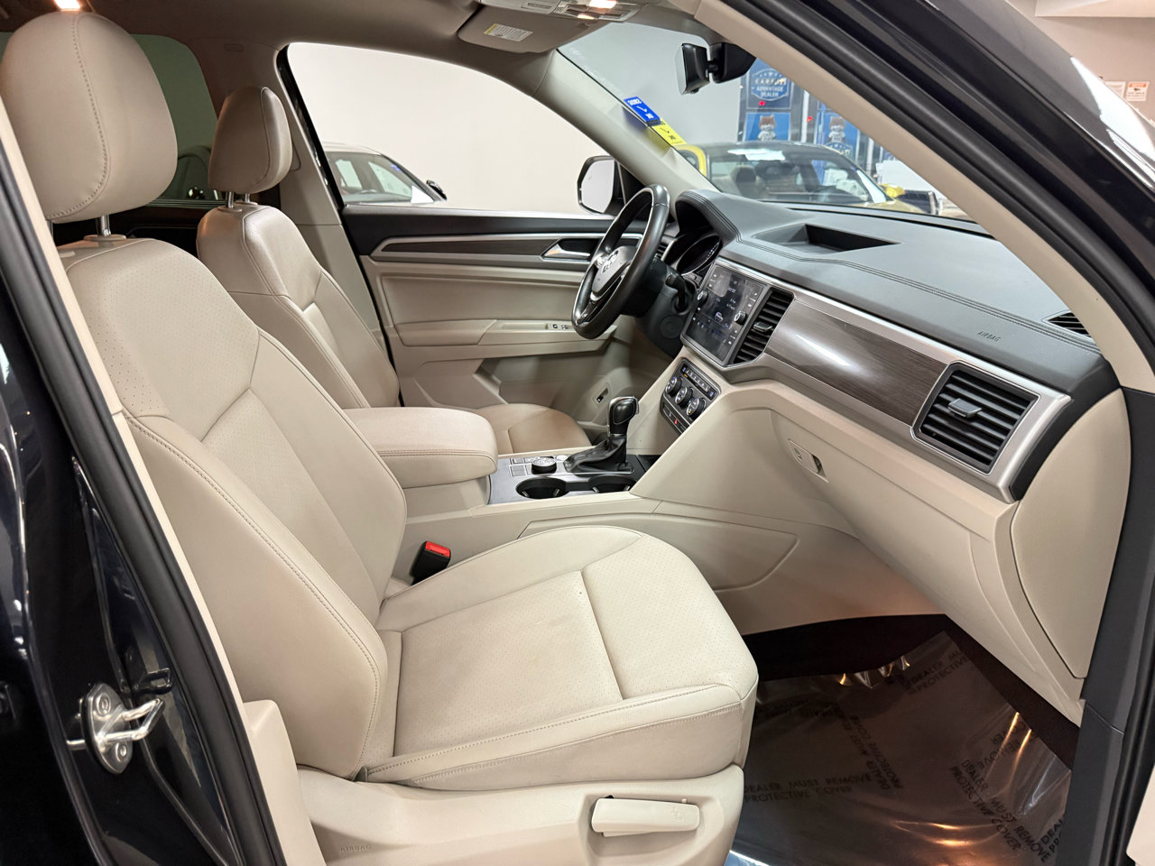 Used 2019 Volkswagen Atlas SE image 26