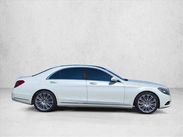 Used 2017 Mercedes-Benz S 550 Sedan image 4