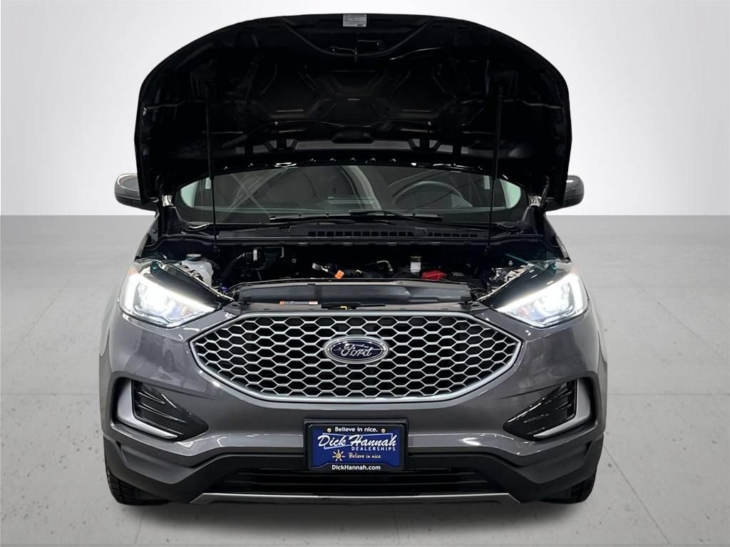 Used 2024 Ford Edge SEL AWD/4WD image 5