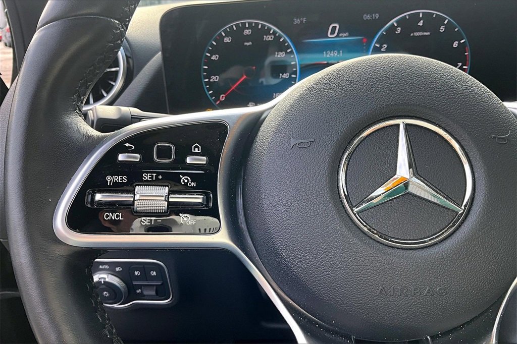 Used 2022 Mercedes-Benz GLA 250 4MATIC image 20