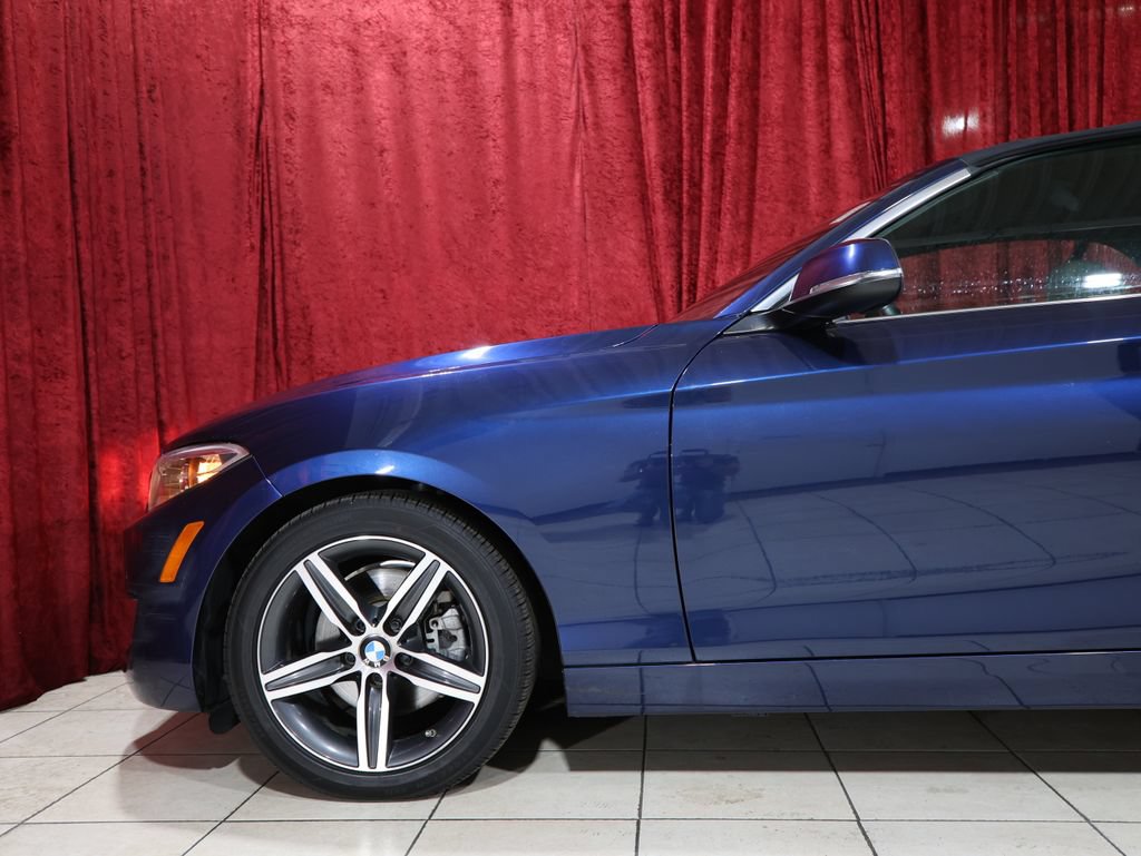 Used 2017 BMW 230i Convertible RWD image 6