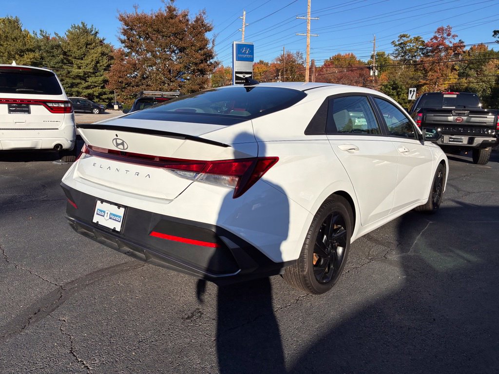 Certified 2026 Hyundai Elantra Sport FWD image 7