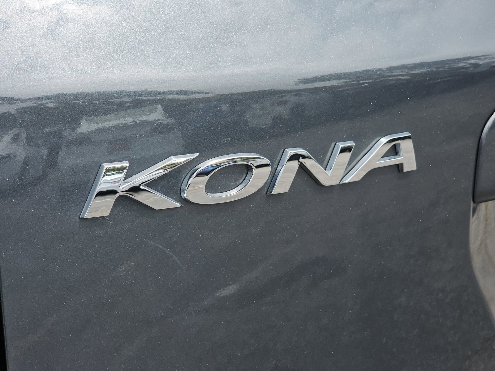 Used 2022 Hyundai Kona Limited FWD image 40