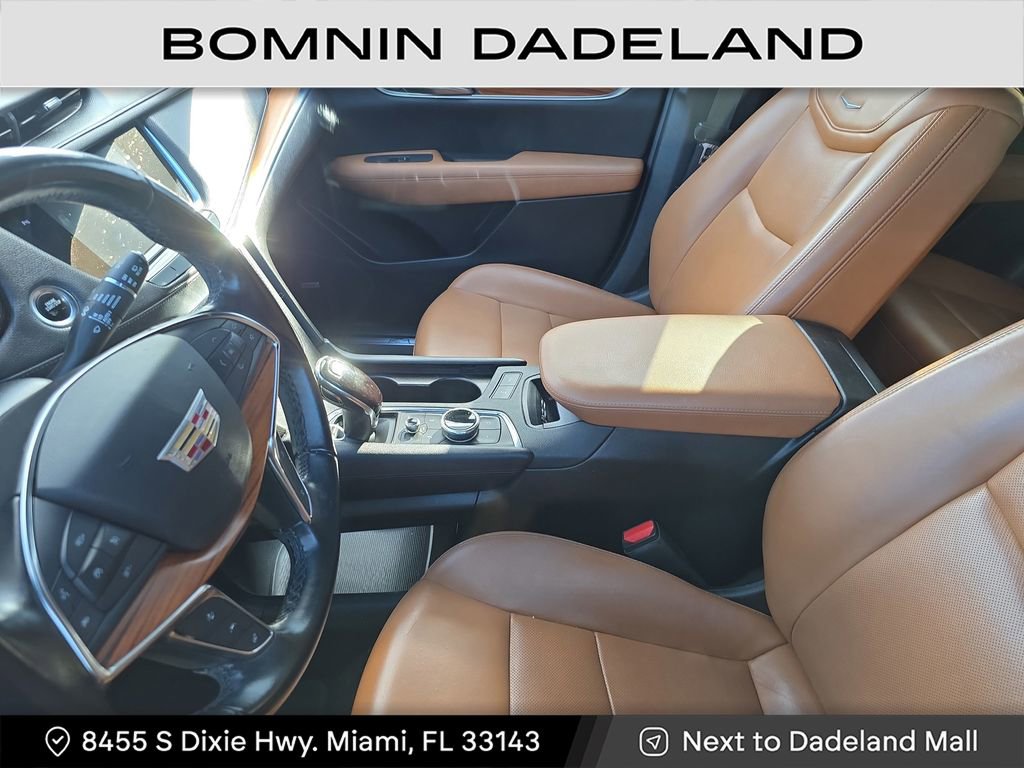 Used 2022 Cadillac XT5 Premium Luxury image 15