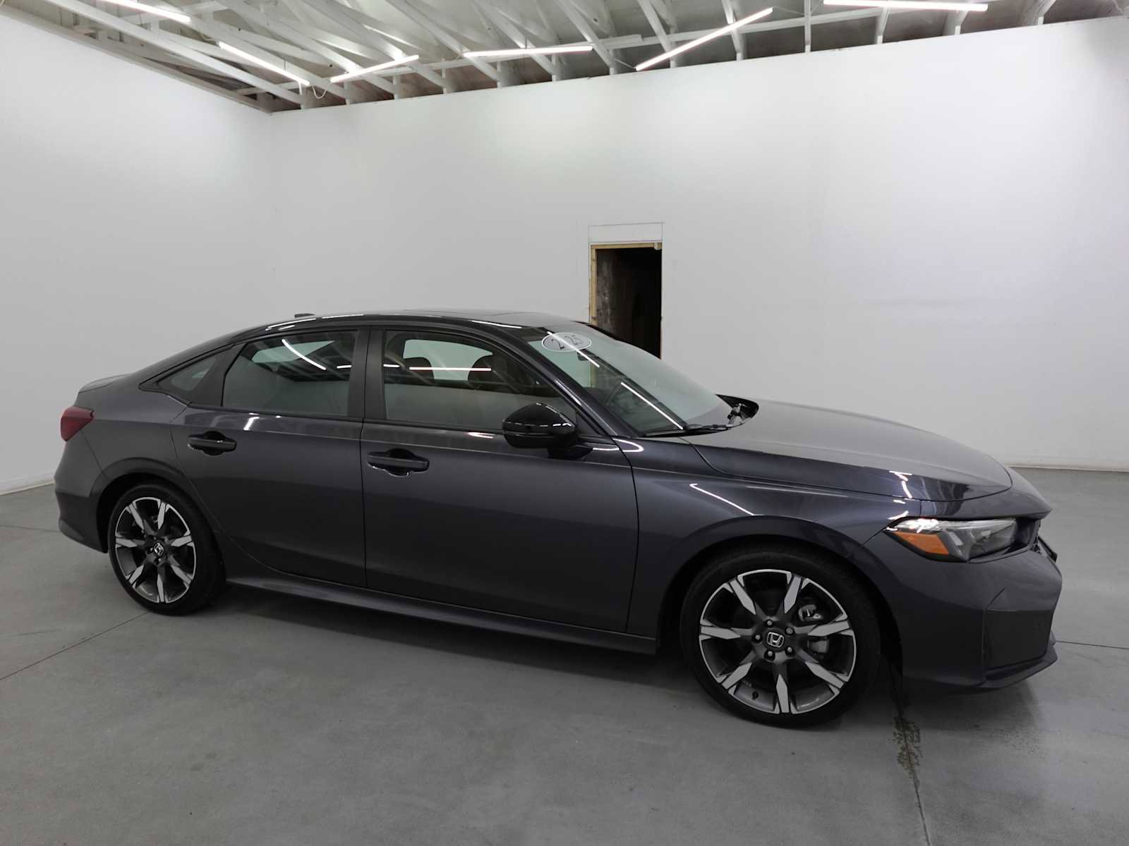 Certified 2025 Honda Civic Sport Touring image 4