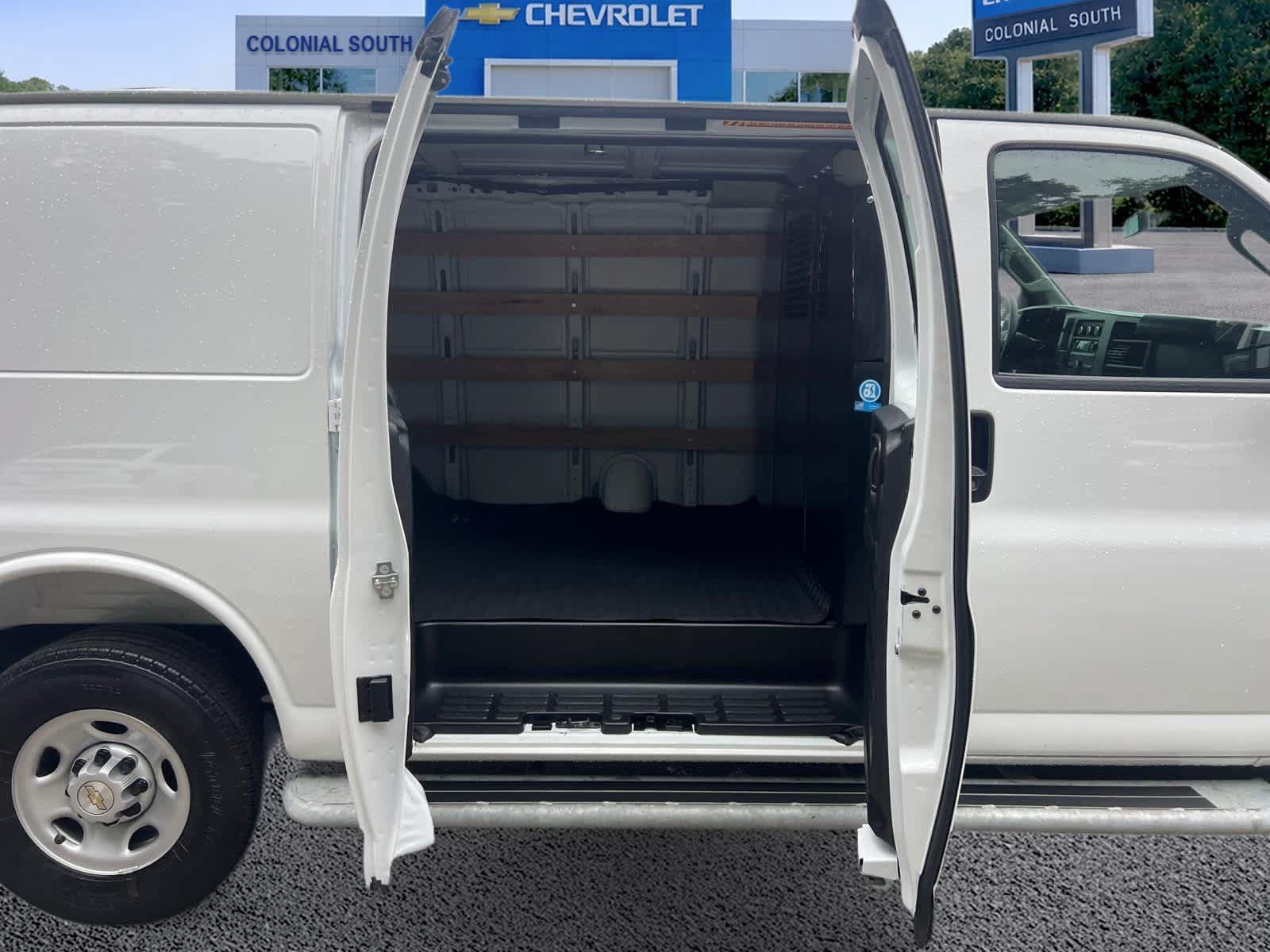 Certified 2025 Chevrolet Express 2500 w/ Driver Convenience Package RWD image 24