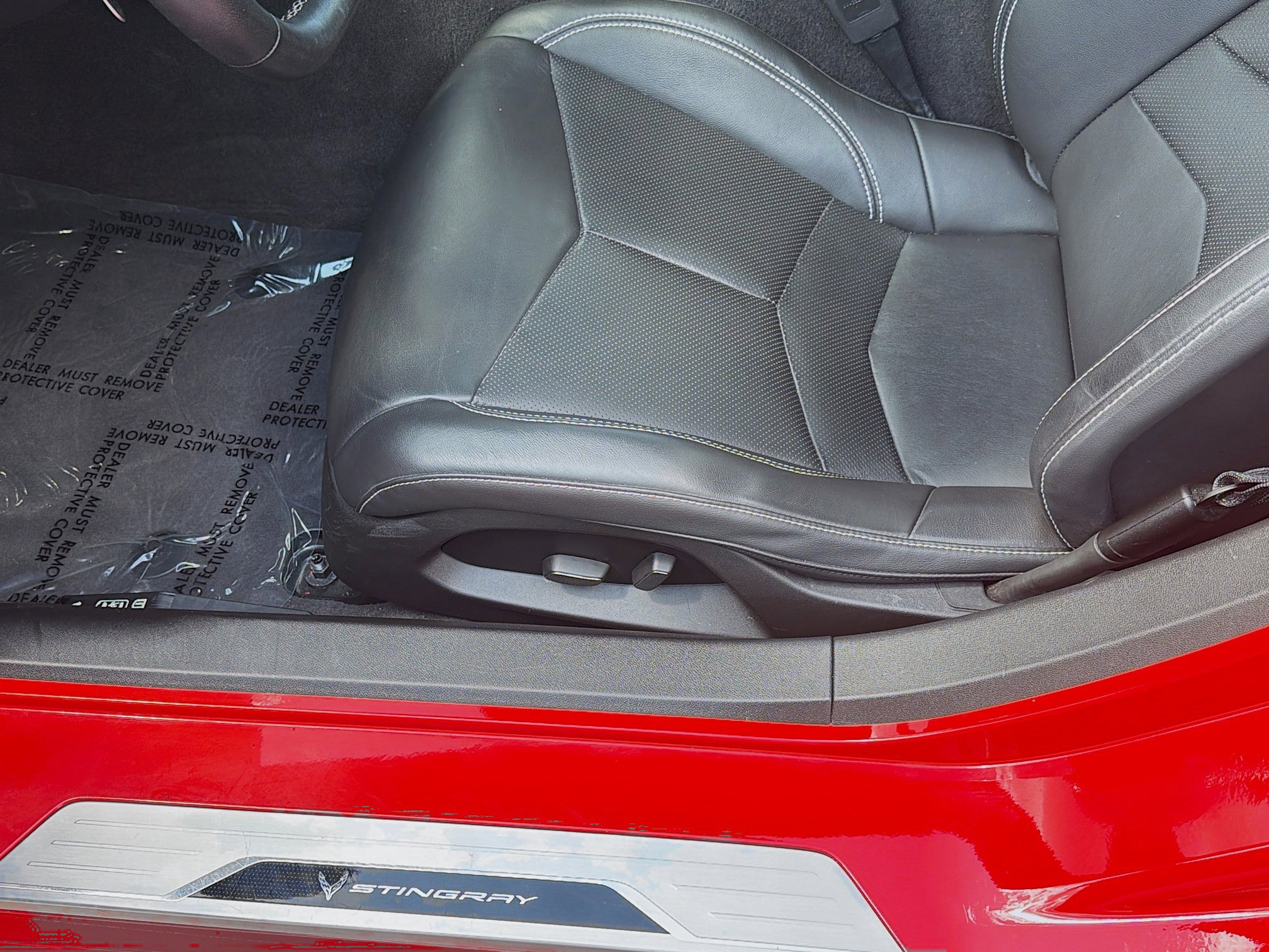 Used 2023 Chevrolet Corvette Stingray Convertible w/ 1LT RWD image 17