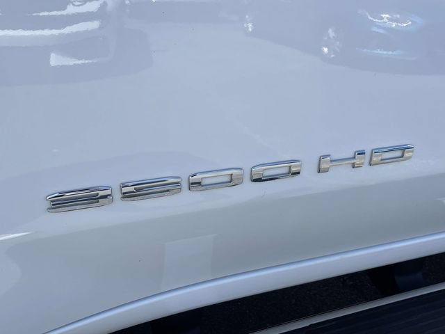 Certified 2023 GMC Sierra 3500 SLE w/ SLE Convenience Package AWD/4WD image 9