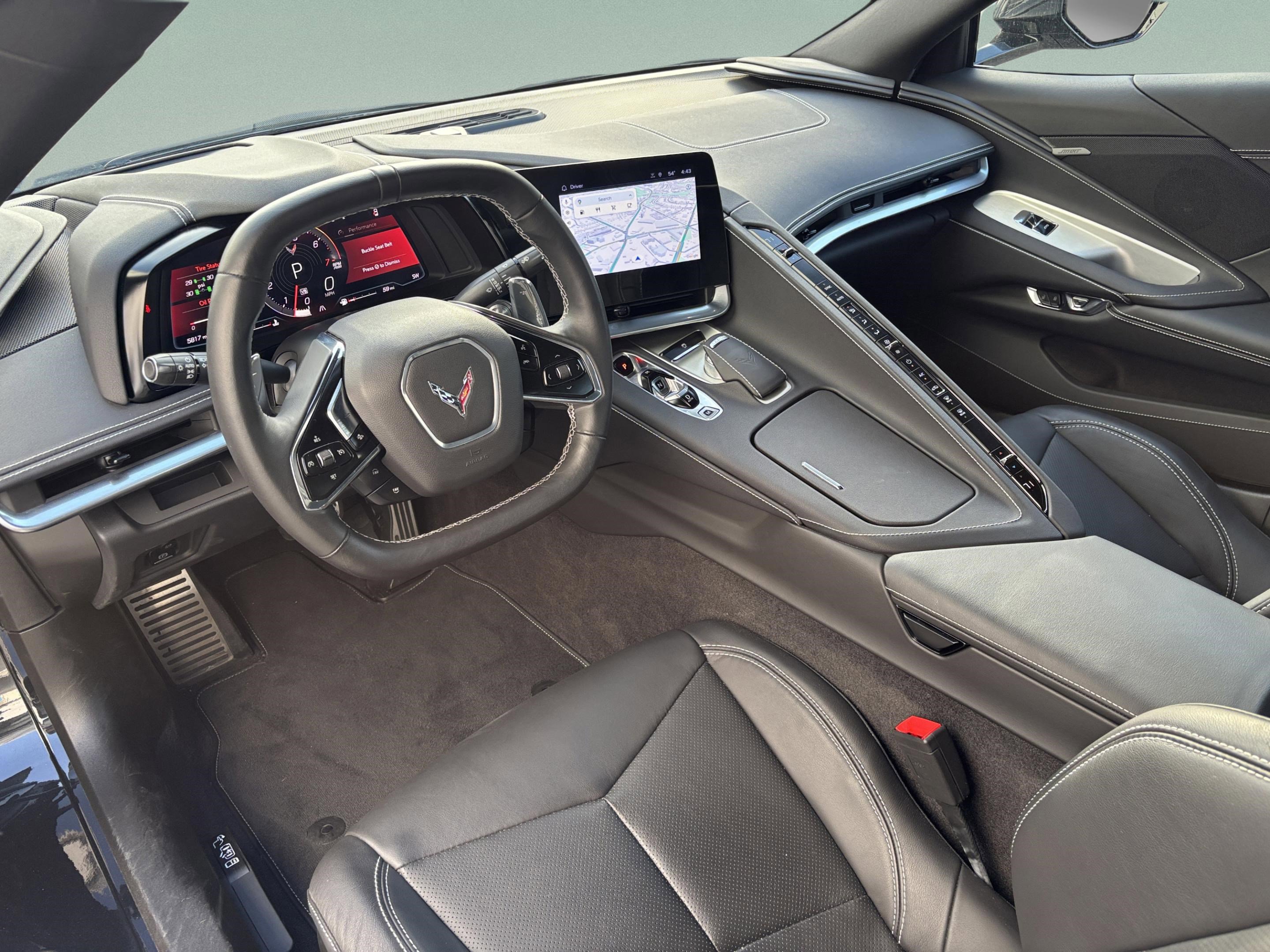 Used 2024 Chevrolet Corvette Stingray Coupe w/ Z51 Performance Package image 17