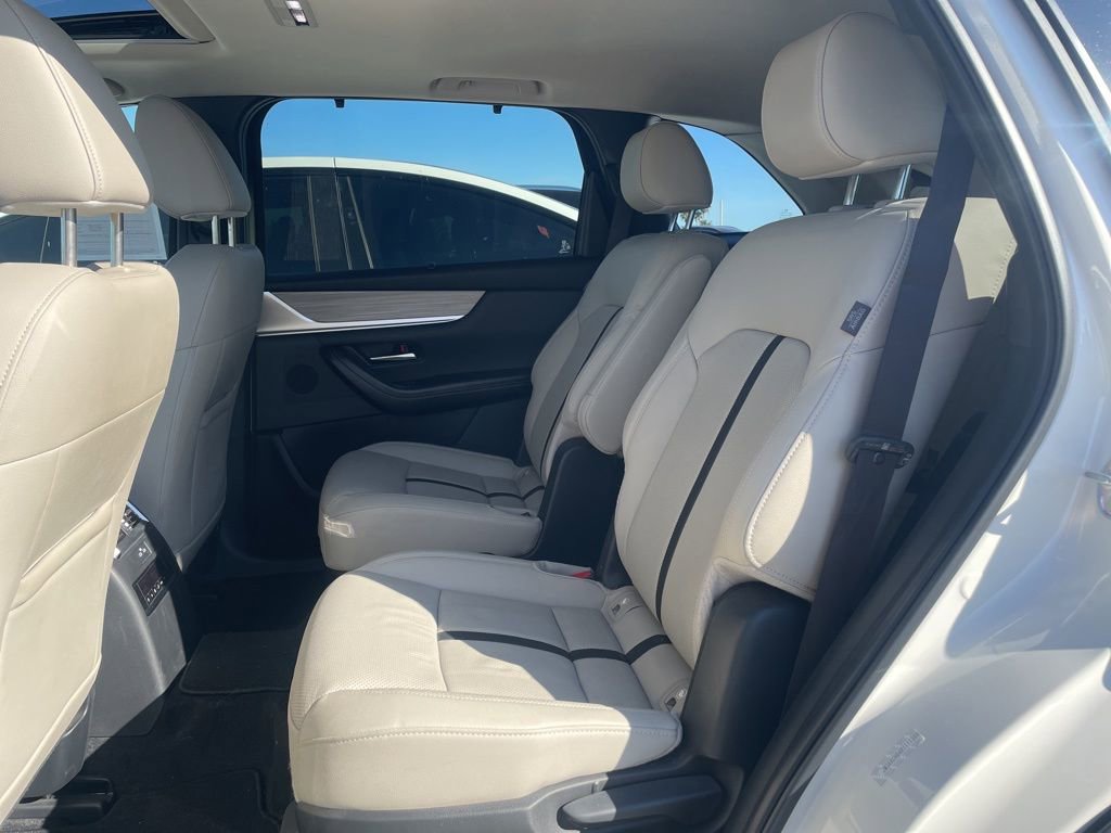 Certified 2024 MAZDA CX-90 3.3 Turbo w/ Preferred Plus AWD/4WD image 7