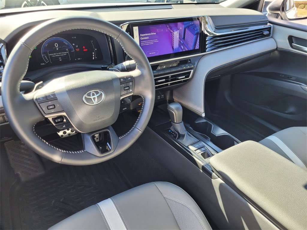 Certified 2025 Toyota Camry SE image 8
