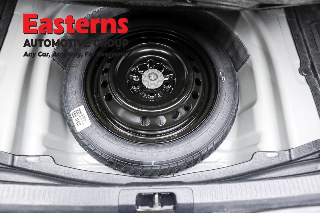 Used 2025 Toyota Camry LE image 23