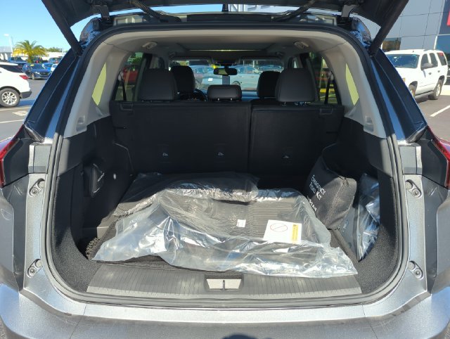 New 2026 Nissan Rogue Platinum AWD/4WD image 19