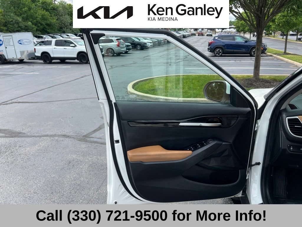 Certified 2024 Kia Seltos EX FWD image 26