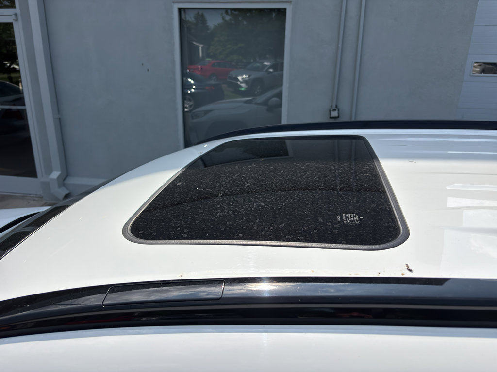 Certified 2019 Toyota RAV4 XLE w/ Convenience Package AWD/4WD image 5