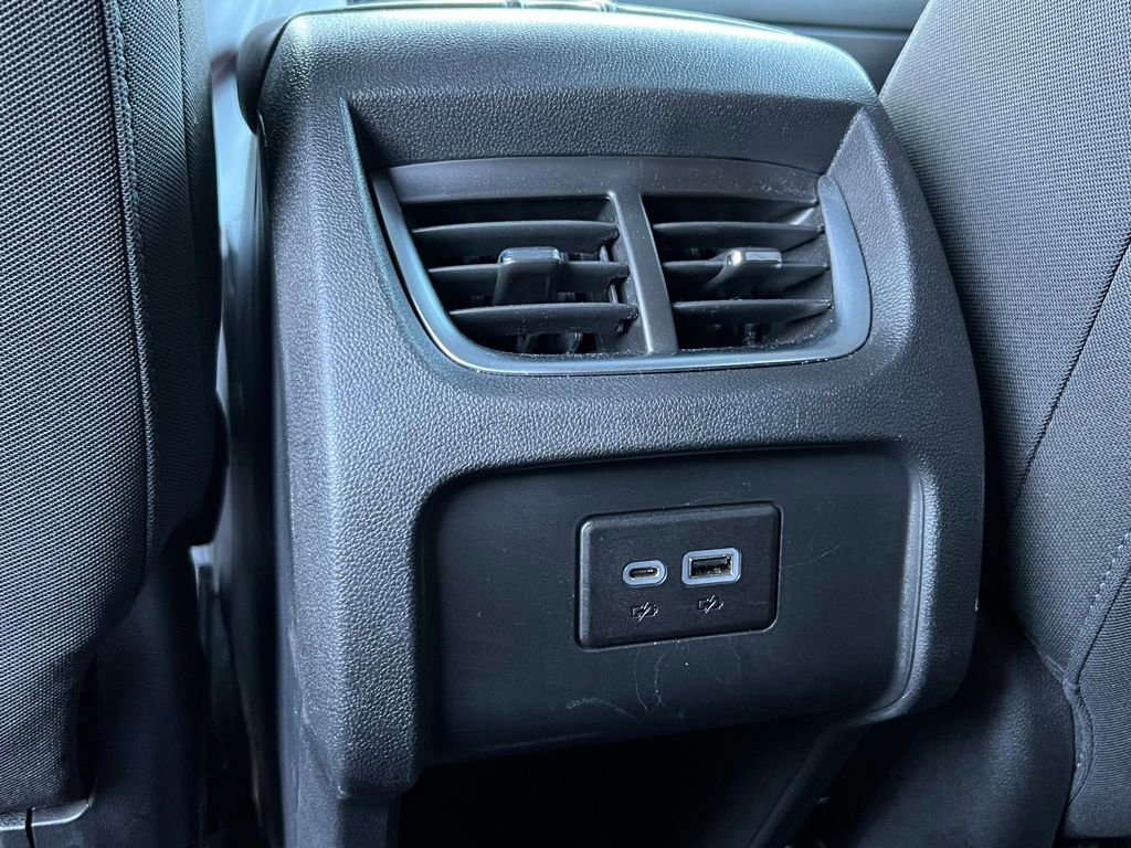 Used 2022 Chevrolet Blazer LT image 13