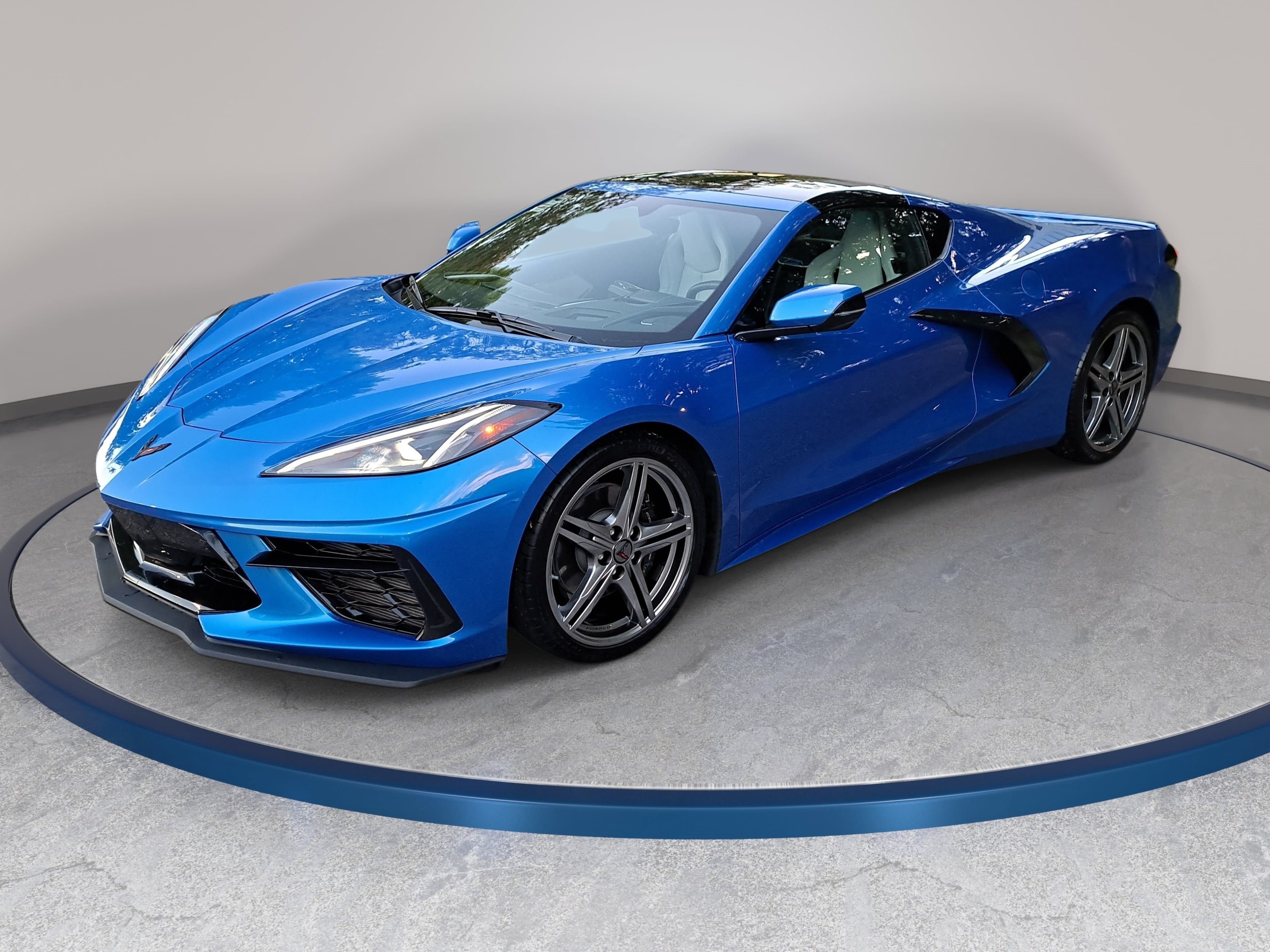 Used 2026 Chevrolet Corvette Stingray Preferred Cpe w/ Battery Protection Package RWD image 1
