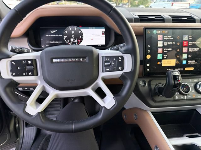 Certified 2026 Land Rover Defender 130 X-Dynamic SE AWD/4WD image 13
