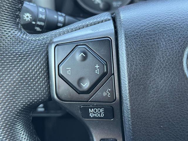 Used 2021 Toyota Tacoma TRD Sport image 15